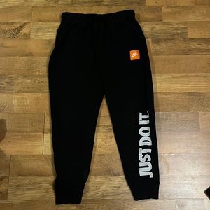 Nike Just Do It Jogger